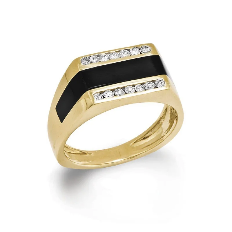 Black Coral Ring in Gold with Diamonds