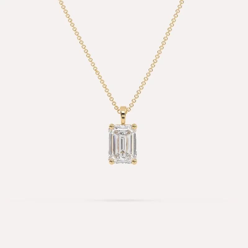 3 carat Emerald Diamond Pendant Necklace