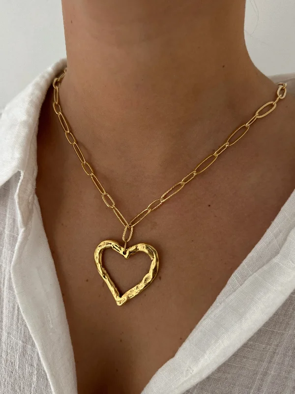 CITY OF LOVE NECKLACE