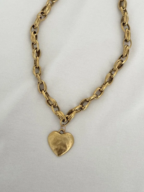 WOVEN HEART NECKLACE