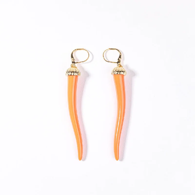 Light Coral Pepper Gold Wire Earring