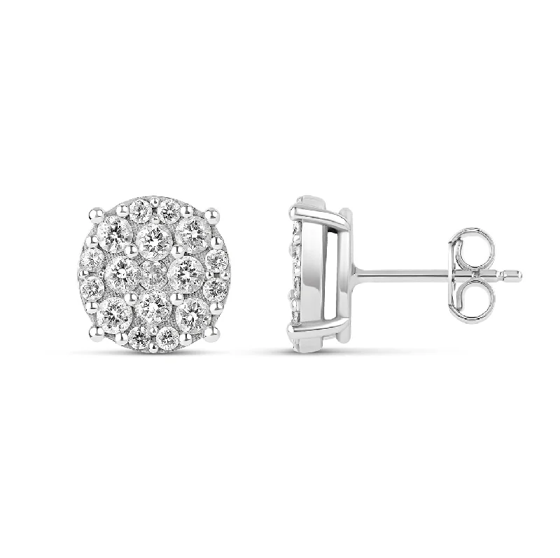 Round Illusion Scattered Diamond Studs