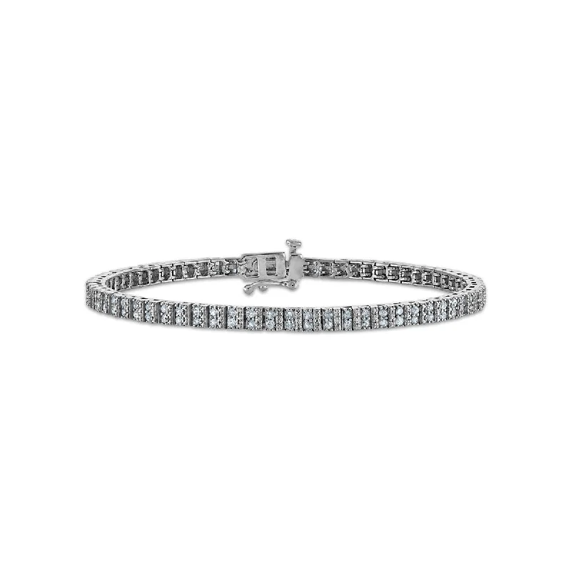 1 CTW Diamond 7-inch Tennis Bracelet in Rhodium Plated Sterling Silver