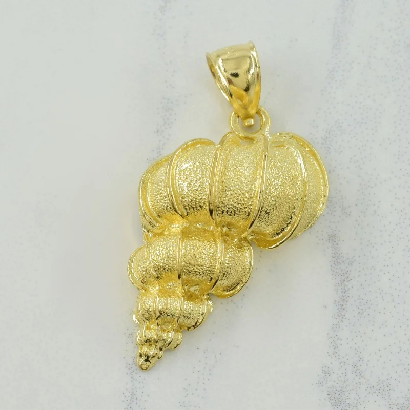 14k Yellow Gold Shell Pendant |