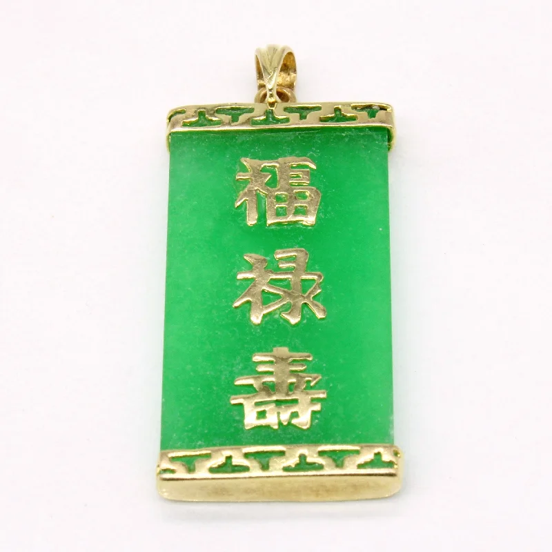 Chinese 'Long Life Good Health' Jadeite Pendant | 10.00ct |