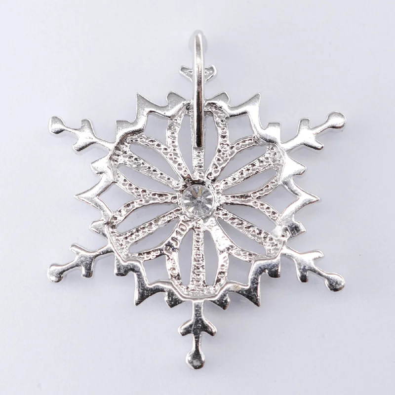 10k Diamond Snowflake Pendant | 0.03ct |