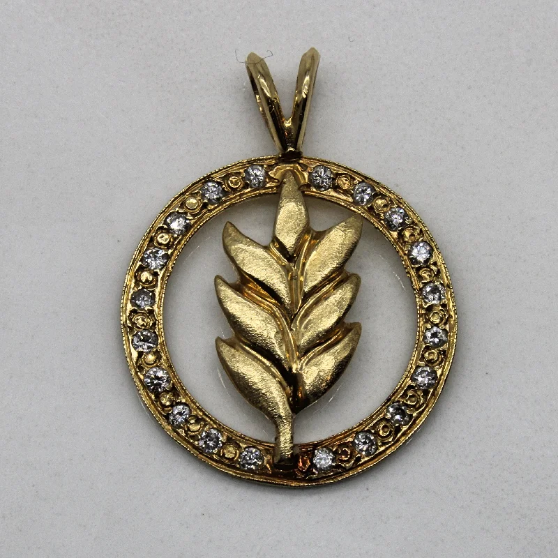 Diamond Leaf Circular Pendant | 0.32ctw |